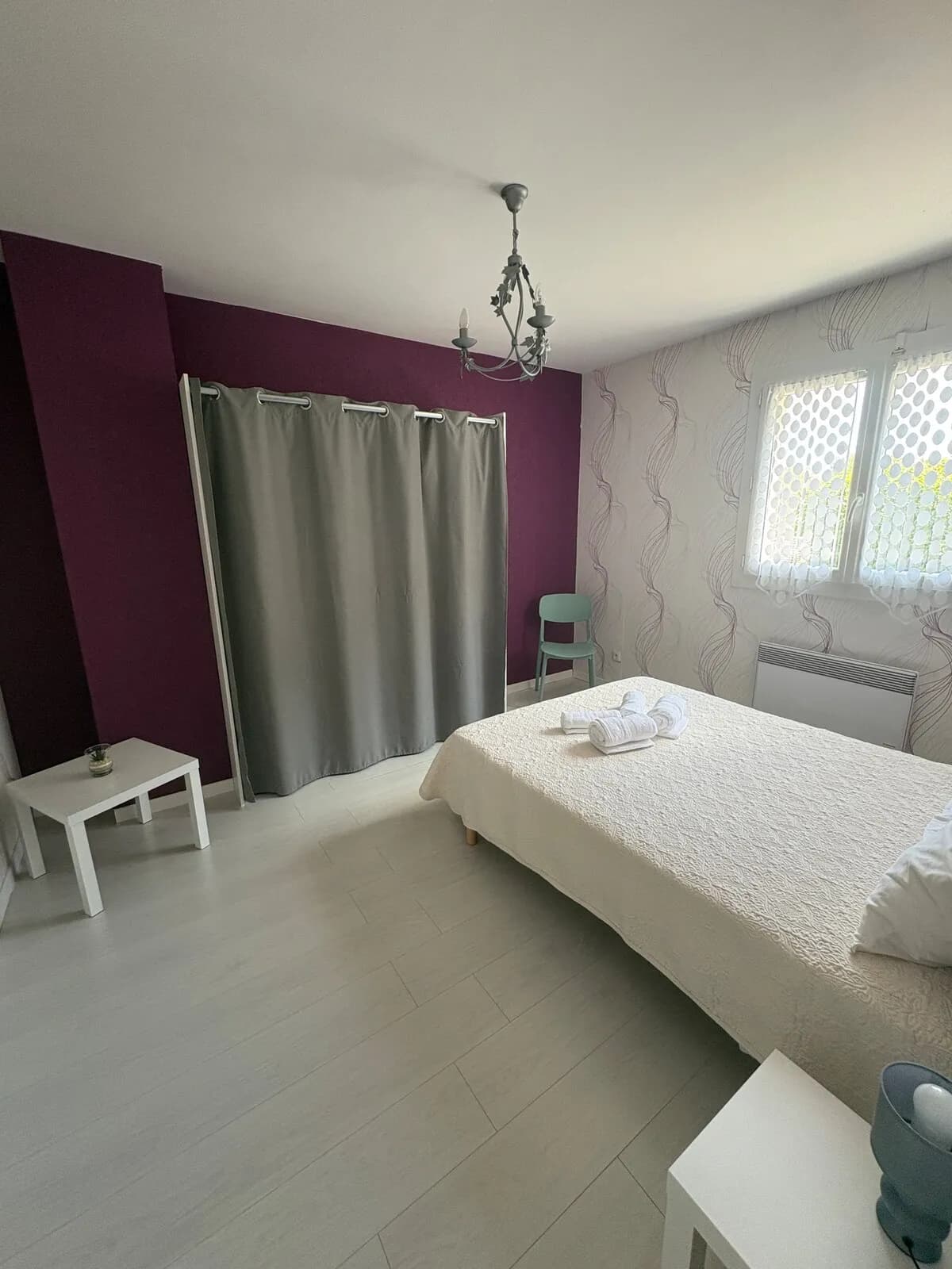 Chambre cosy de la villa en location à Grabels