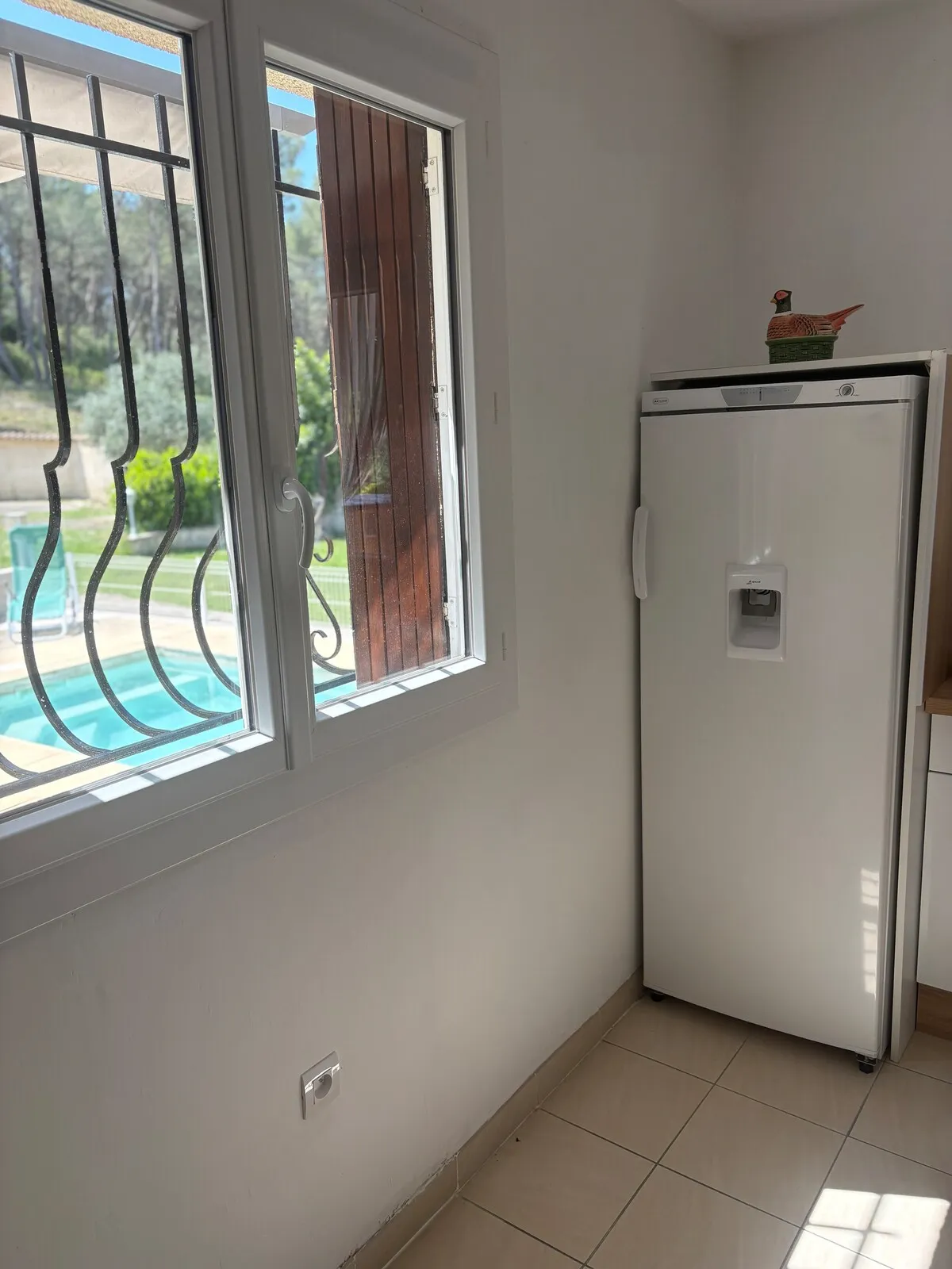 Buanderie et rangements de la villa à Grabels
