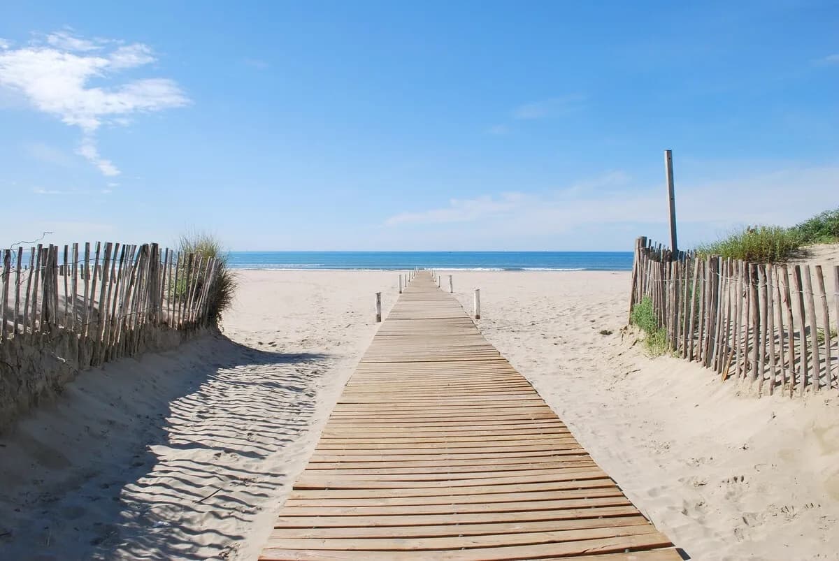 Plages de sable de la Méditerranée près de Grabels