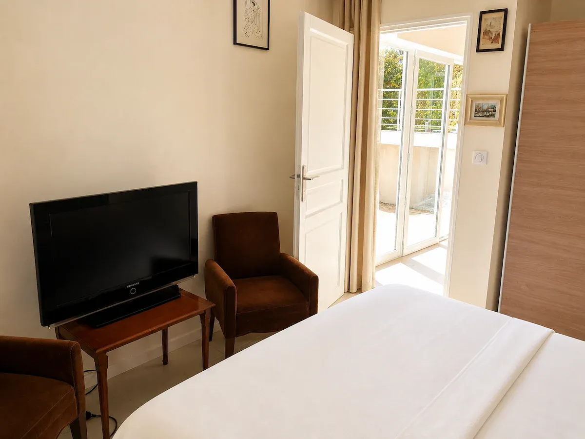 Chambre avec télévision et accès jardin à Montferrier-sur-Lez